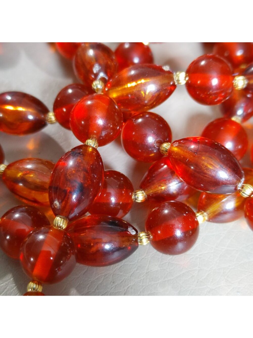 Hobe Necklace Vintage Brown Red Ambar Lucite Bead Gold Tone Accents 54 Inches - Picture 2 of 16